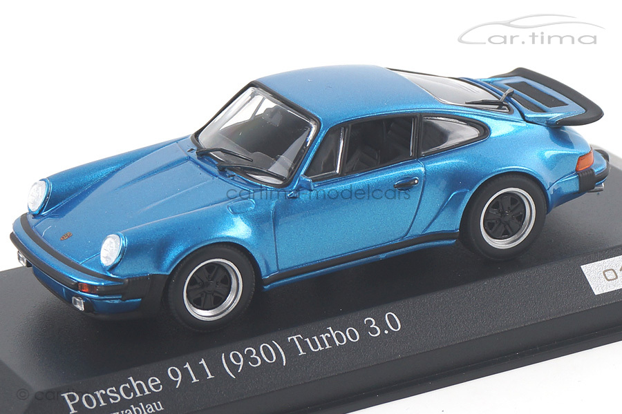 Porsche 911 (930) Turbo 3.0 Minervablau Minichamps 1:43 CA04316030