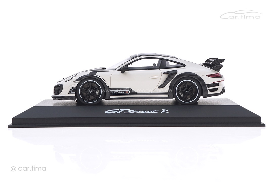 TECHART GTstreet R Weiß TECHART Collection 1:43 091.992.143.004